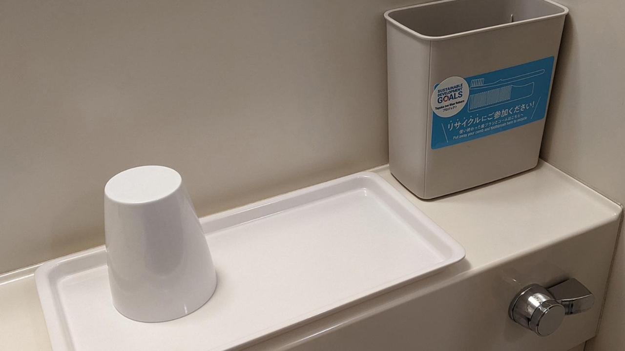 Toyoko Inn Iwakuni Eki Nishi Guchi المظهر الخارجي الصورة